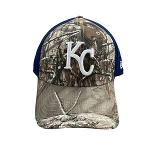 NWT New Era Kansas City Royals Camo Fitted Hat M/L